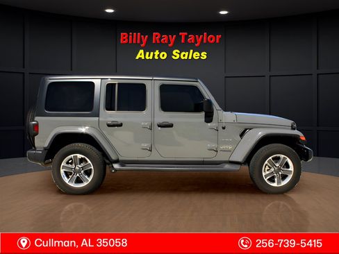 Used 2021 Jeep Wrangler Unlimited Sahara image 5