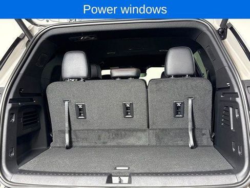 New 2026 Chevrolet Traverse Z71 w/ Enhanced Driving Package image 16