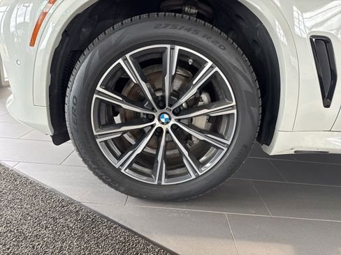 Used 2022 BMW X5 xDrive40i w/ M Sport Package image 10