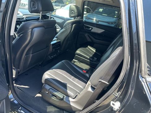 Used 2023 Acura MDX SH-AWD w/ Technology Package image 30