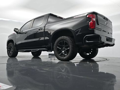 Used 2022 Chevrolet Silverado 1500 Custom Trail Boss w/ Midnight Edition AWD/4WD image 29