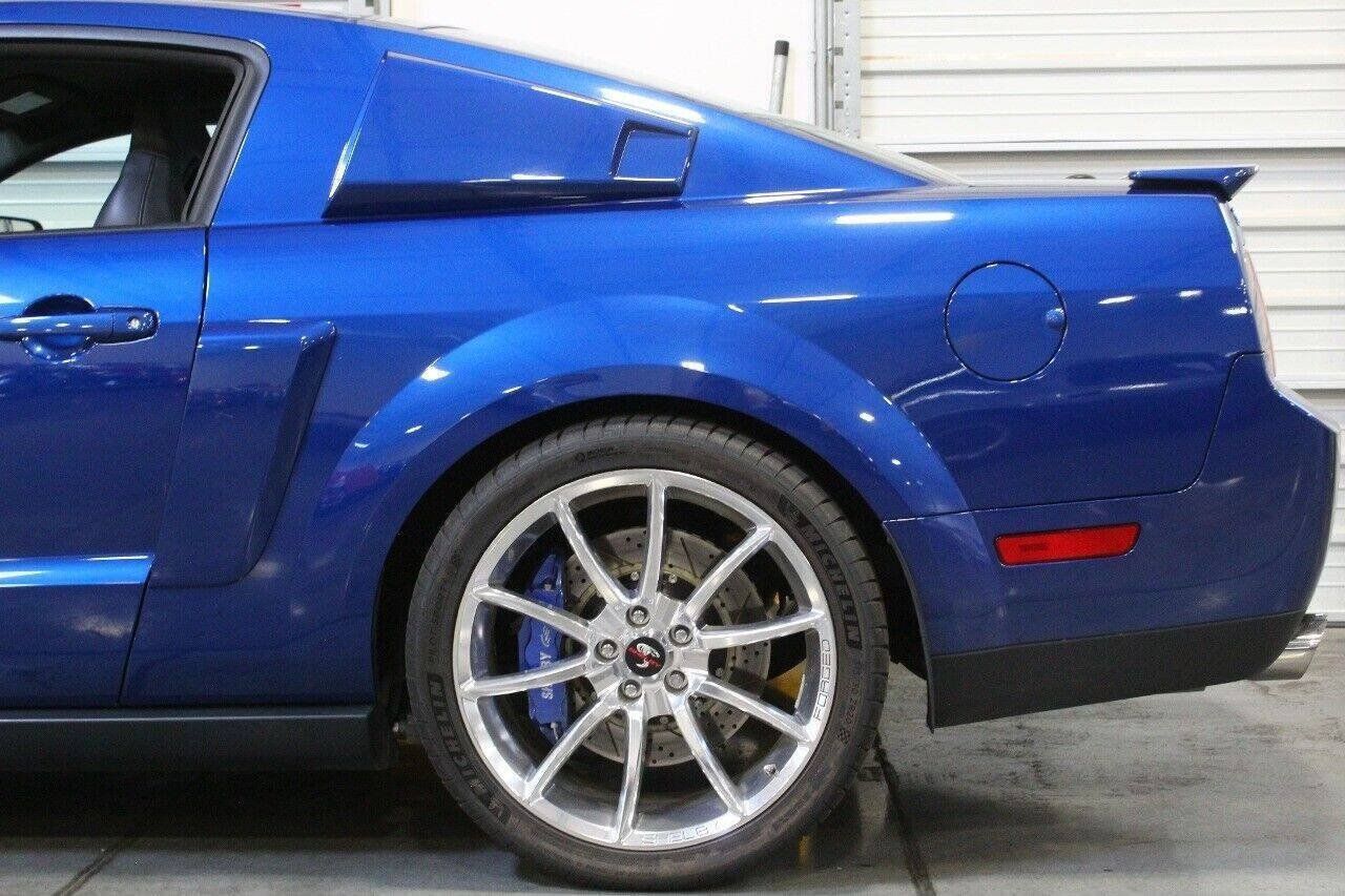 Used 2009 Ford Mustang Shelby GT500 RWD image 5