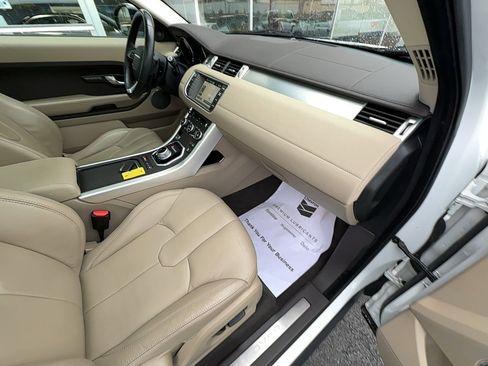 Used 2015 Land Rover Range Rover Evoque Pure Plus image 23