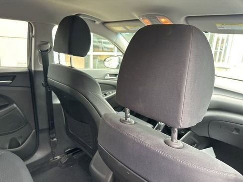 Used 2021 Hyundai Tucson SE w/ Cargo Package image 10