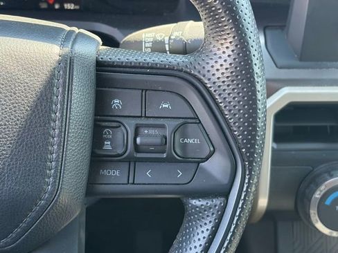 Used 2025 Toyota Tacoma SR5 image 18