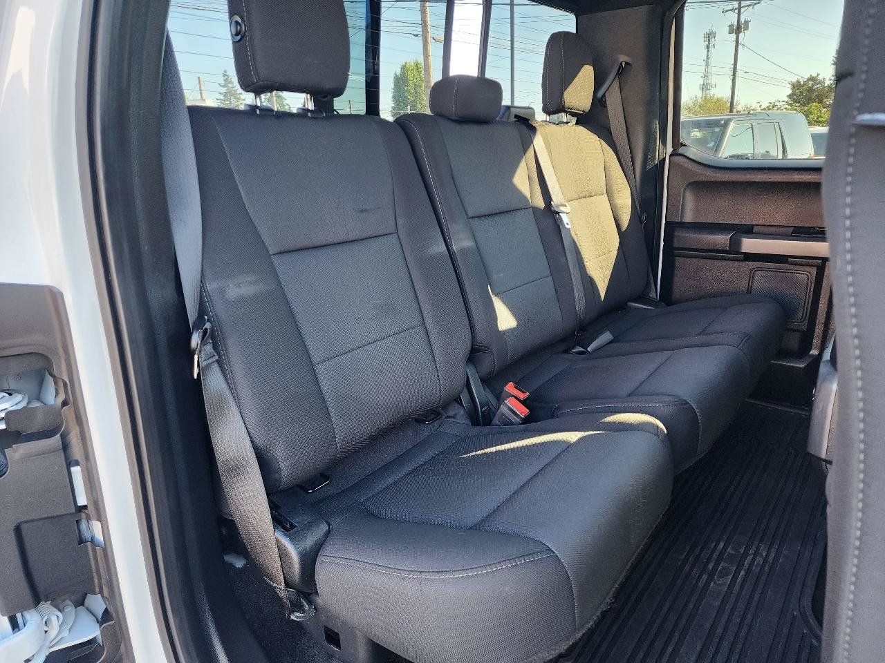 Used 2018 Ford F150 XLT w/ Equipment Group 302A Luxury AWD/4WD image 27