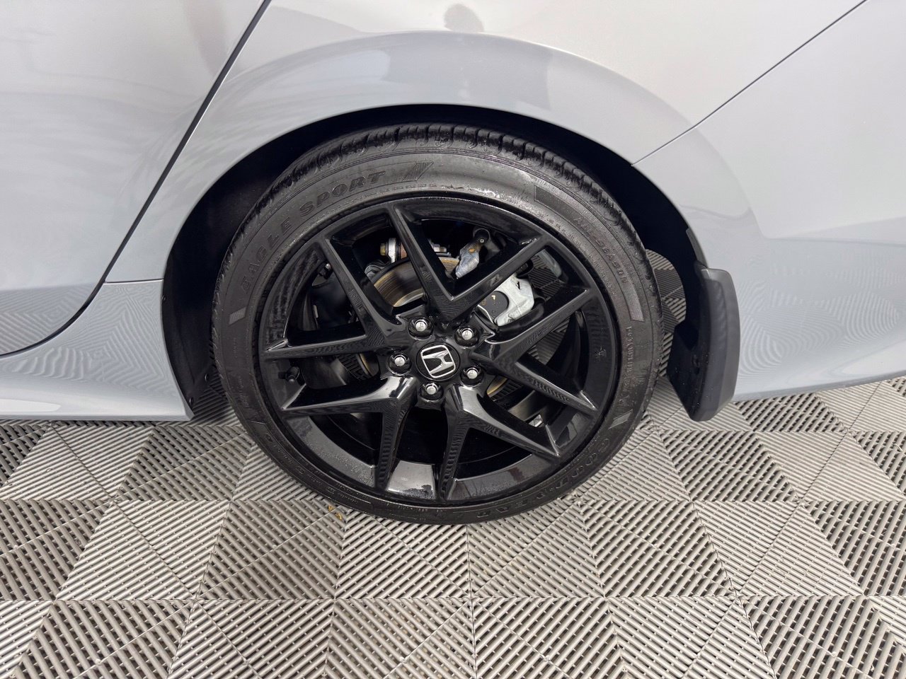 Used 2025 Honda Civic Sport image 34