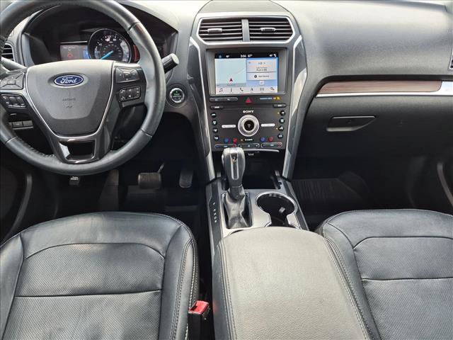Used 2019 Ford Explorer Limited w/ Class III Trailer Tow Package FWD image 18