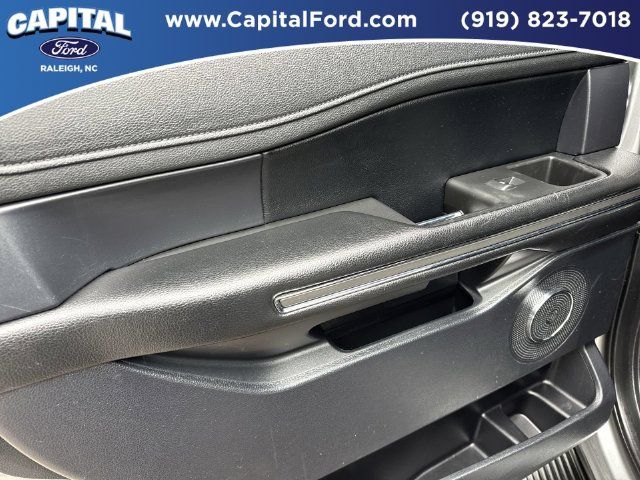 Certified 2021 Ford Expedition XLT RWD image 17