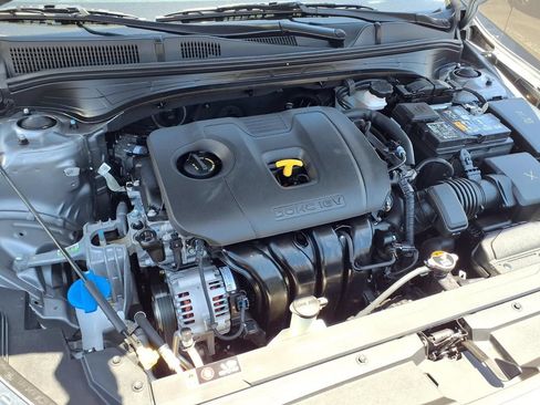 Certified 2023 Kia Forte LXS FWD image 24