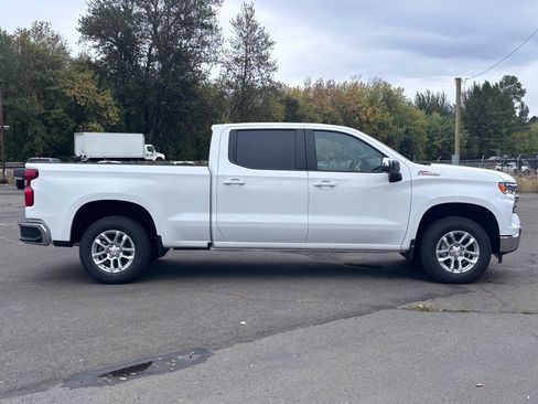 New 2026 Chevrolet Silverado 1500 LT image 14