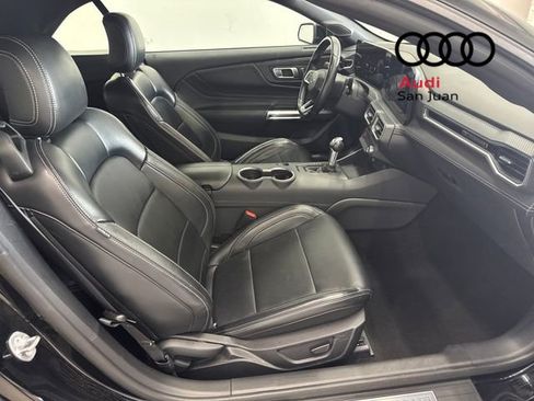 Used 2025 Ford Mustang Premium image 30