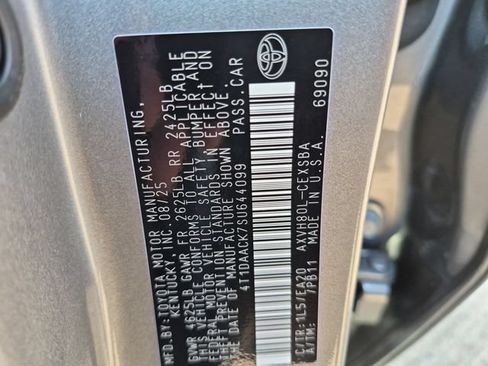 Certified 2025 Toyota Camry SE FWD image 34