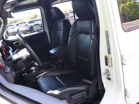 Used 2021 Jeep Gladiator Rubicon AWD/4WD image 35