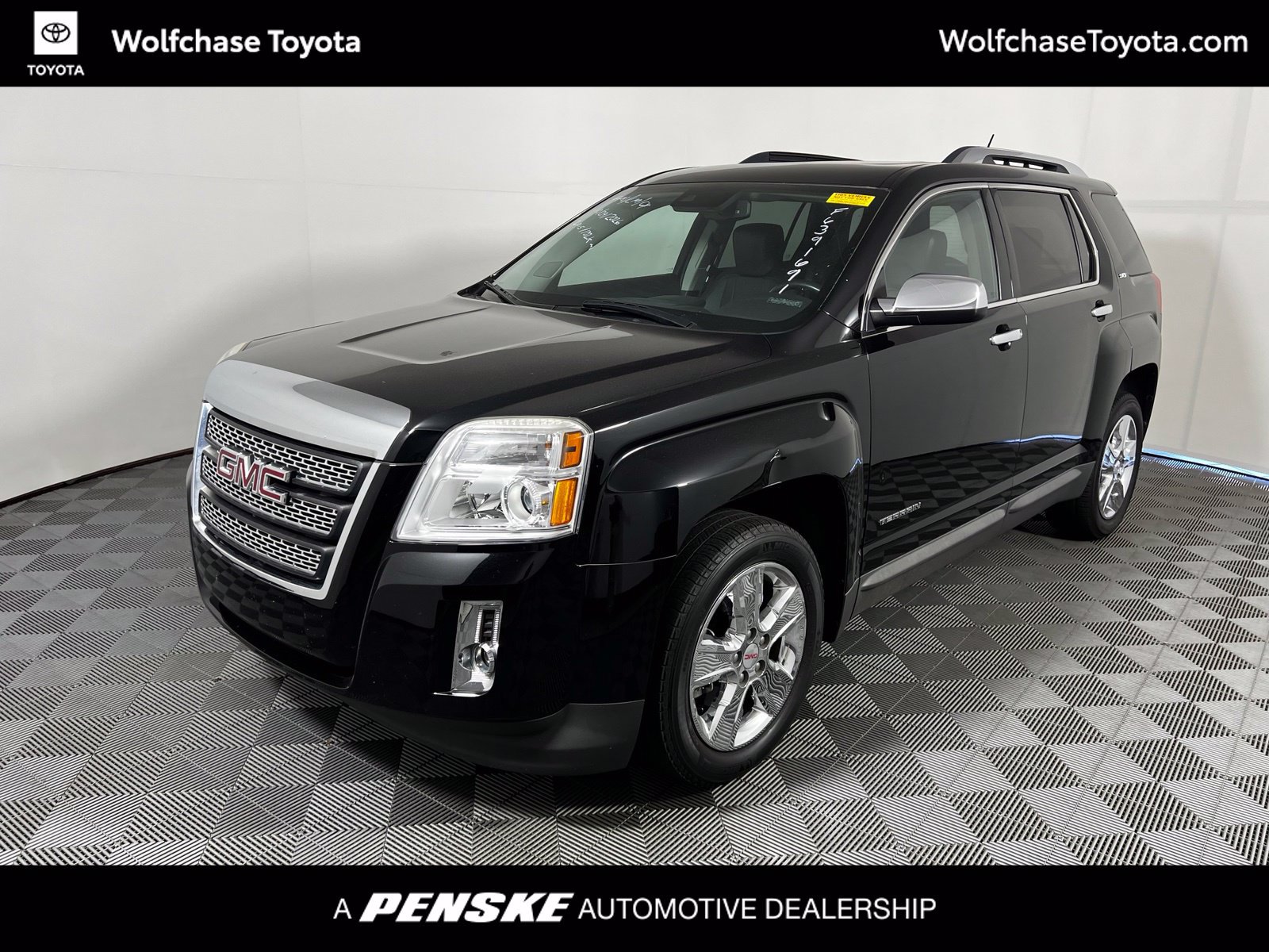 Used 2015 GMC Terrain SLT FWD image 1