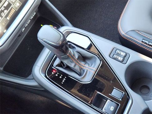 New 2026 Subaru Crosstrek 2.5i Limited w/ Crosstrek Mirror Package image 16