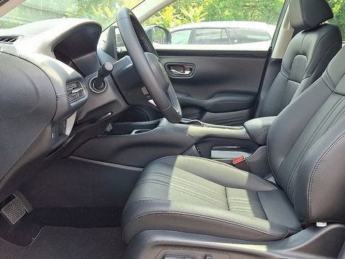 New 2027 Honda HR-V EX-L image 8