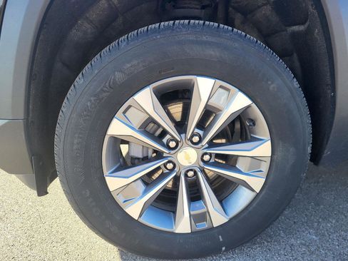 Used 2025 Chevrolet Equinox LT image 15