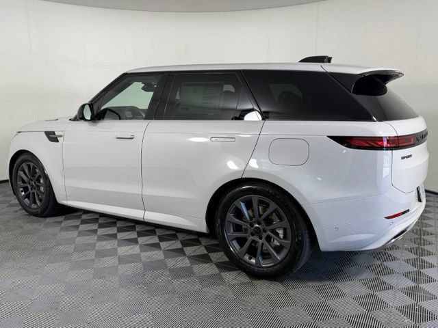 New 2026 Land Rover Range Rover Sport Dynamic SE AWD/4WD image 4