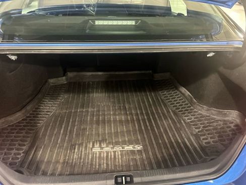 Used 2020 Toyota Camry XSE image 25