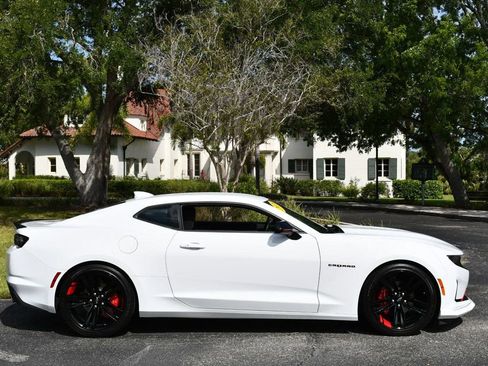 Used 2021 Chevrolet Camaro LT w/ Redline Edition RWD image 33