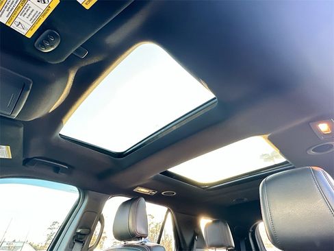 Used 2018 Ford Explorer Sport w/ Equipment Group 401A image 11