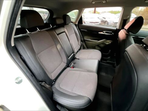 Used 2021 Kia Seltos S image 18