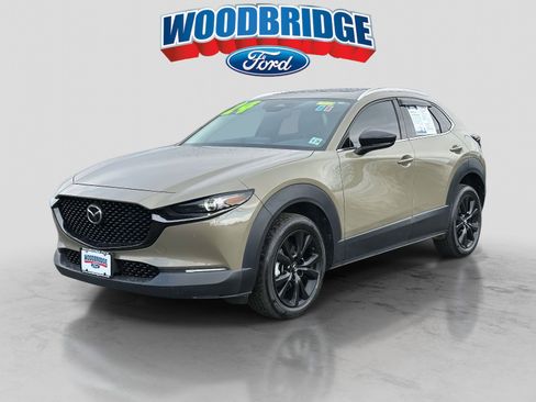 Used 2024 MAZDA CX-30 Carbon image 2