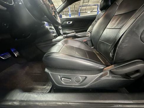 Used 2016 Ford Mustang Premium w/ Pony Package RWD image 18