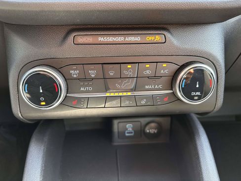 Used 2023 Ford Escape Active AWD/4WD image 24