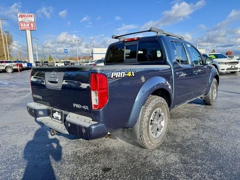 Used 2016 Nissan Frontier PRO-4X image 4