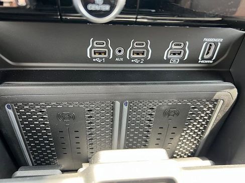 New 2025 RAM 3500 Longhorn image 25