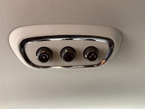 Used 2019 Dodge Durango SXT image 18