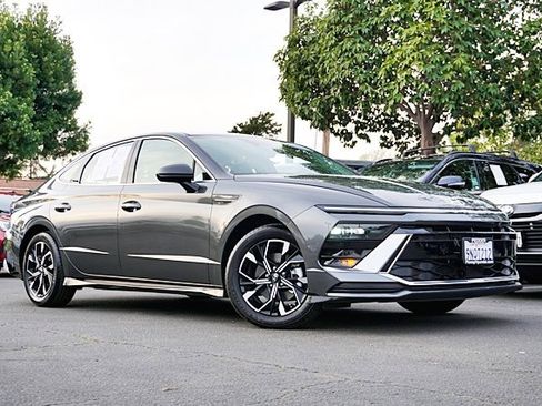 Certified 2024 Hyundai Sonata SEL image 2