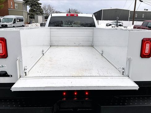 Used 2024 RAM 3500 SLT w/ Quick Order Package 2YG SLT image 19