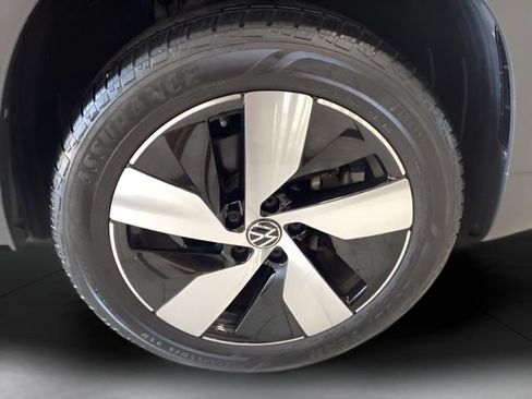 Certified 2024 Volkswagen Taos S AWD/4WD image 26