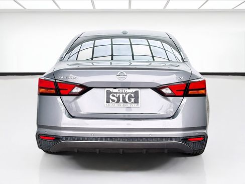 Used 2021 Nissan Altima 2.5 SV image 5