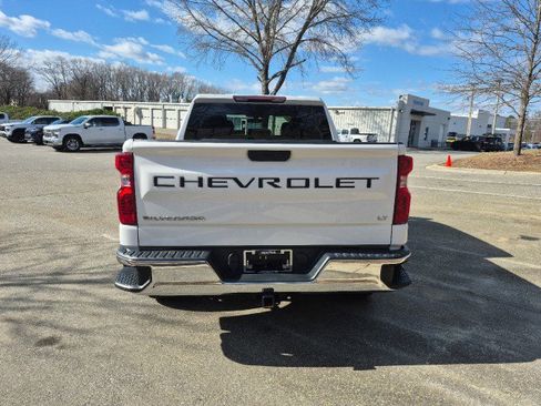 Used 2021 Chevrolet Silverado 1500 LT image 6