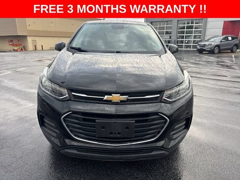 Used 2020 Chevrolet Trax LS w/ Tint and Cruise Package FWD image 30