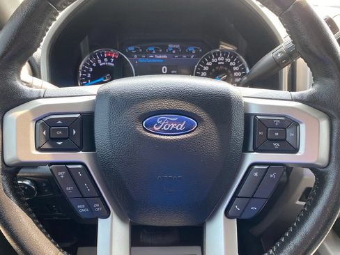 Used 2020 Ford F250 Lariat AWD/4WD image 30