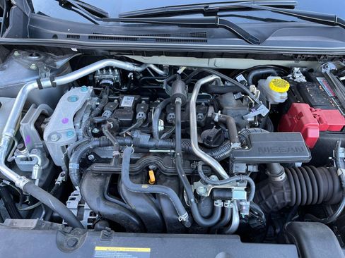 Used 2025 Nissan Sentra SV image 30