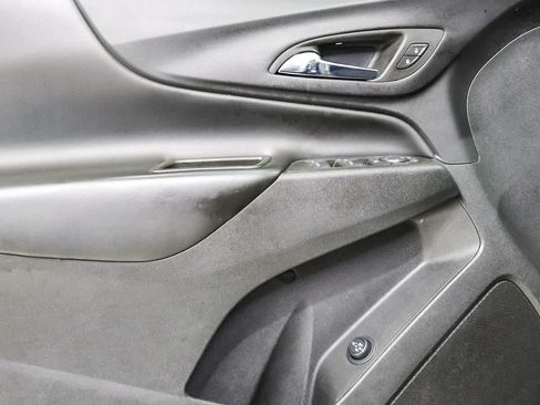 Used 2023 Chevrolet Equinox LT FWD image 21