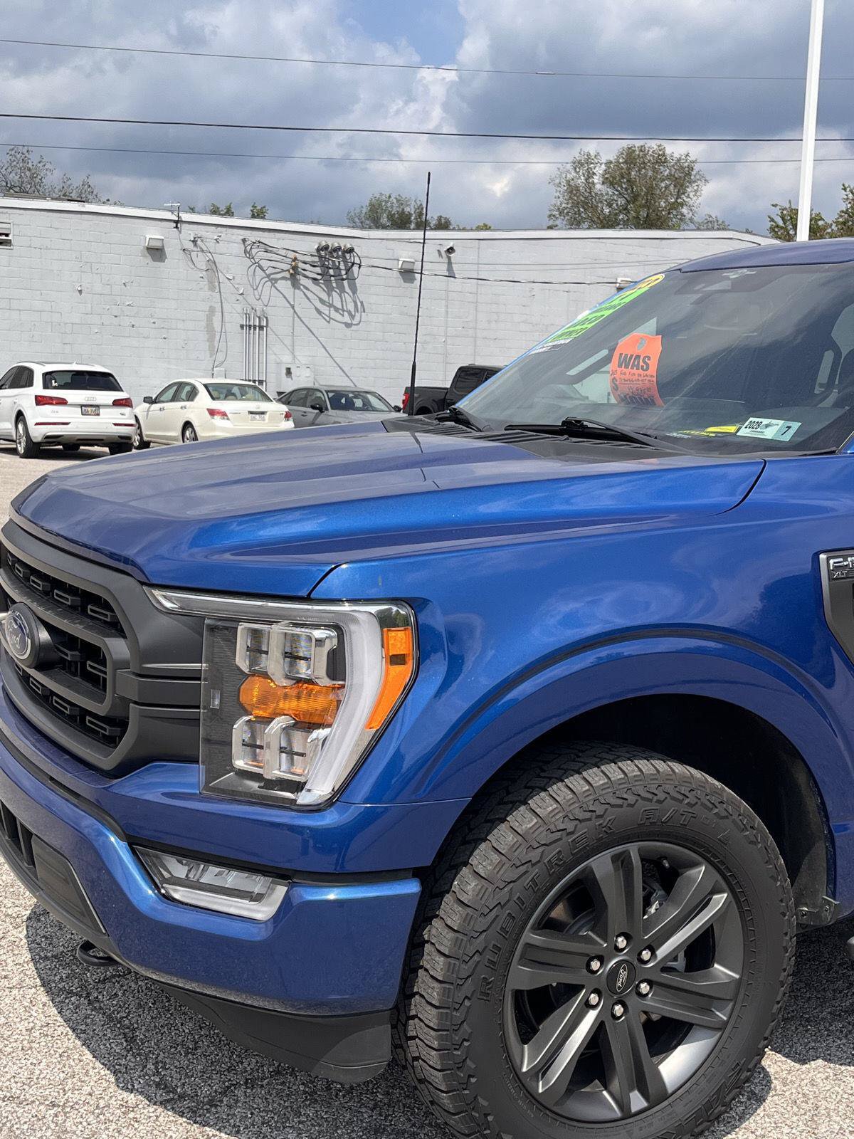 Used 2023 Ford F150 XLT w/ Equipment Group 302A High AWD/4WD image 4