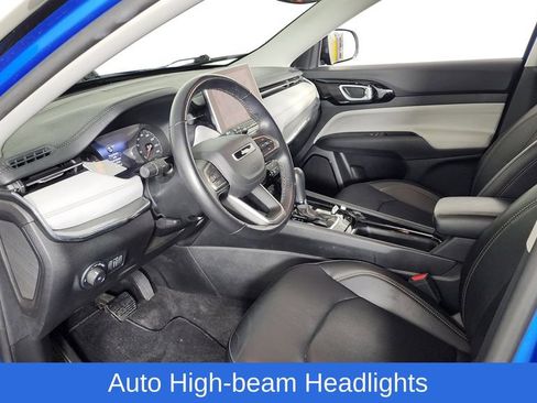 Used 2022 Jeep Compass Limited image 13