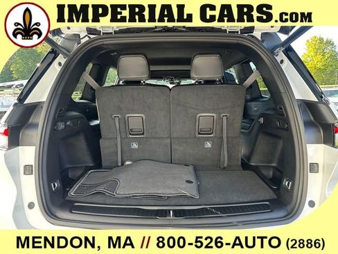 New 2025 Jeep Grand Cherokee L Altitude image 12