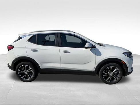 Used 2023 Buick Encore GX Select FWD image 4