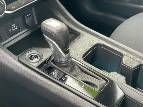 Certified 2025 Nissan Sentra S FWD image 23