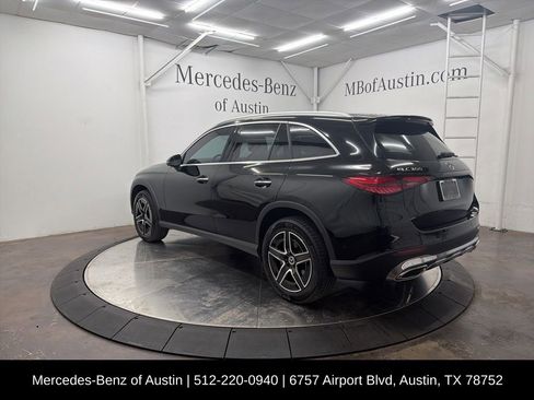 Used 2026 Mercedes-Benz GLC 300 image 5