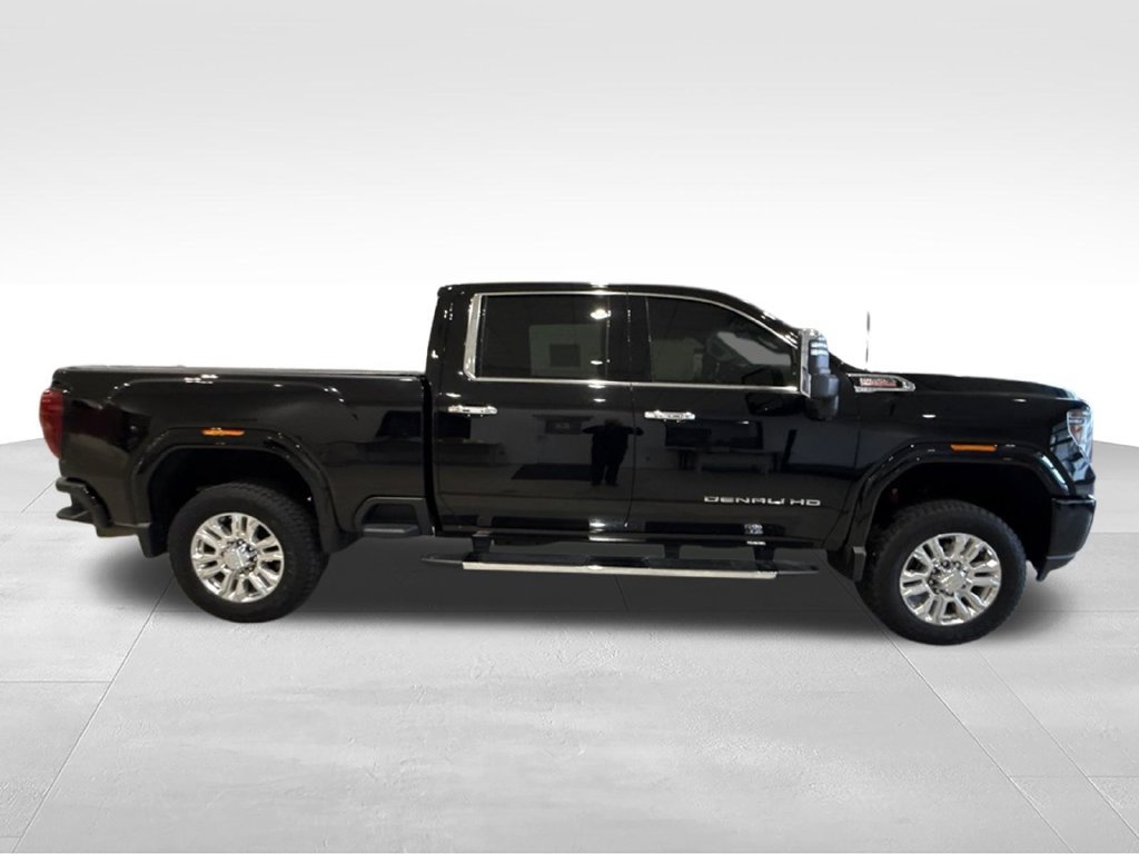 Used 2022 GMC Sierra 2500 Denali AWD/4WD image 8