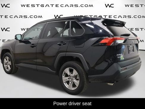 Used 2023 Toyota RAV4 XLE AWD/4WD image 5